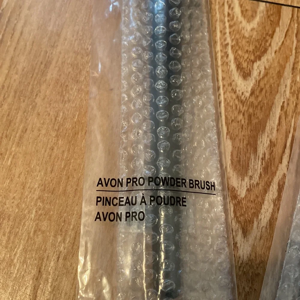 New Avon Pro Powder Brushes